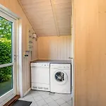 Isving - 1-1km To The Fjord By Interhome